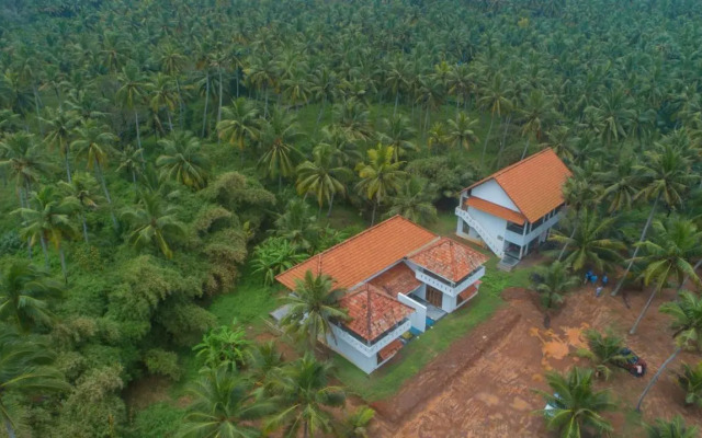 Paraikal Beach Resort