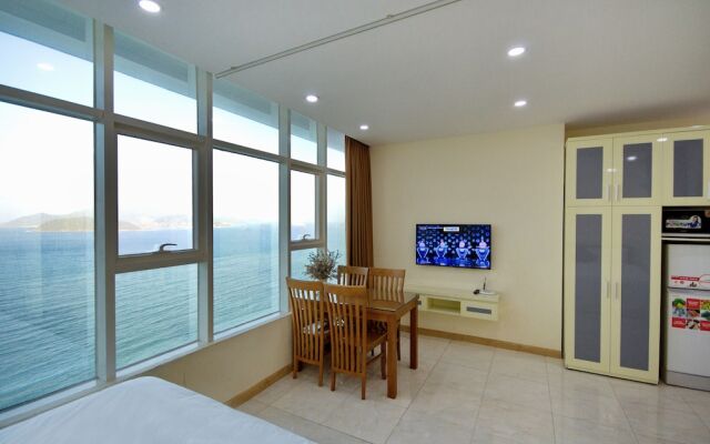 Handy Holiday Nha Trang Beach Apartment