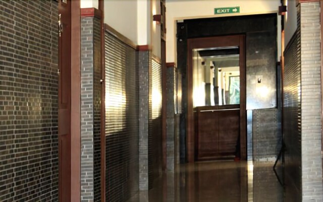 Pavilion Luxury Suites