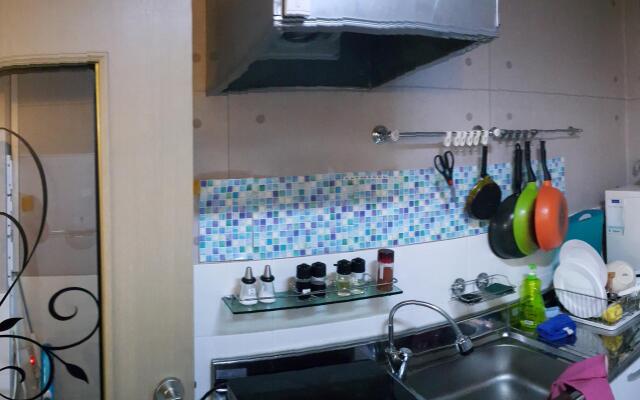 Remnant Guesthouse - Hostel