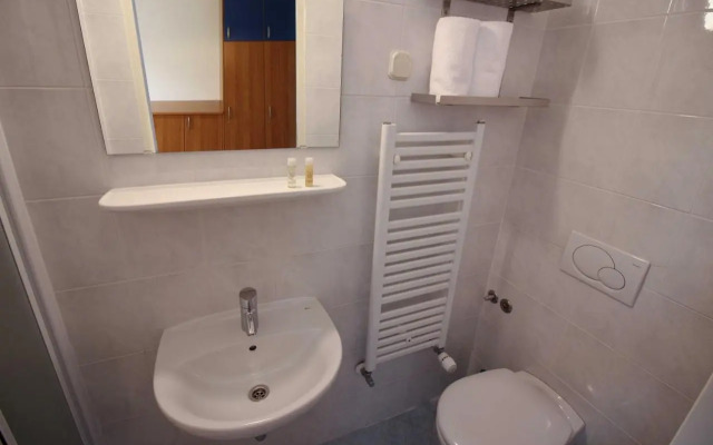 Dijaški dom Bežigrad Ljubljana Hostel