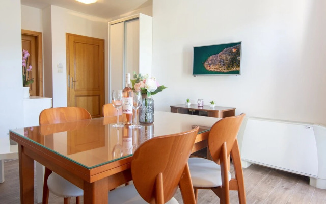 Makarska Beach Apartments Lucija