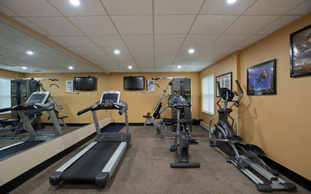 Best Western Plus Executive Inn