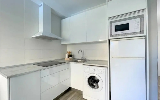 Belvilla by OYO Apartment in Benalma!dena