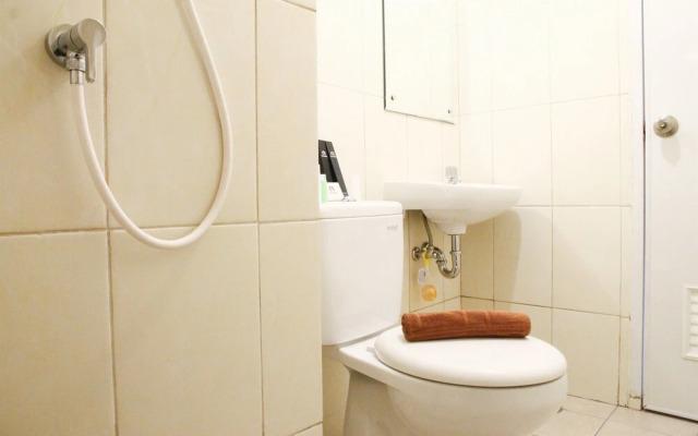 Modern Design 2BR The Springlake Summarecon Apartment