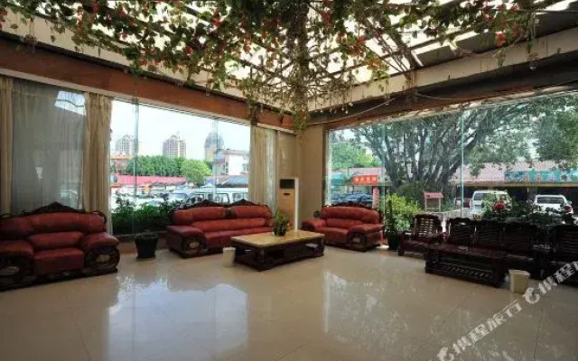 景洪油乡商务酒店