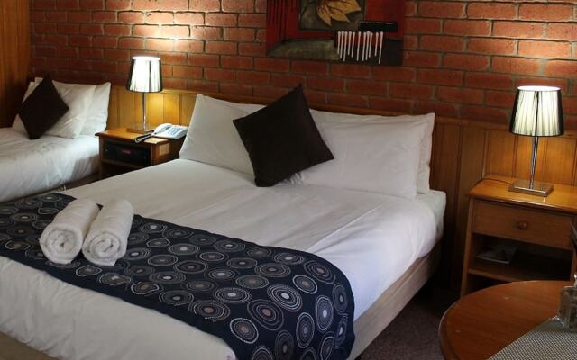 Best Western Bakery Hill Motel