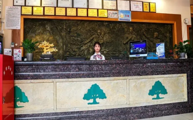 GreenTree Inn Shenzhen Longhua Tianhong Express Hotel