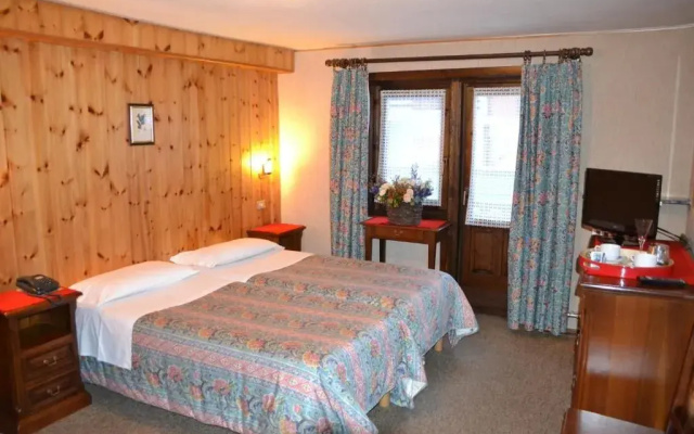 Hotel Perruquet