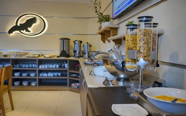 Condor Suites