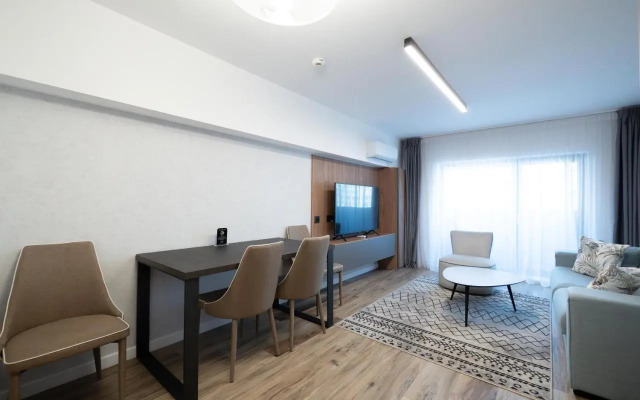 Novos Luxury Suites