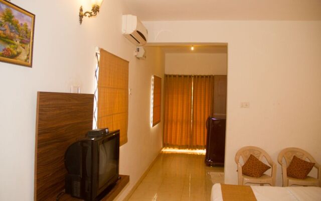 Nirvah Candolim Beach Holiday Stay