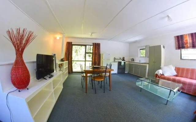 Te Popo Gardens Rural Retreat