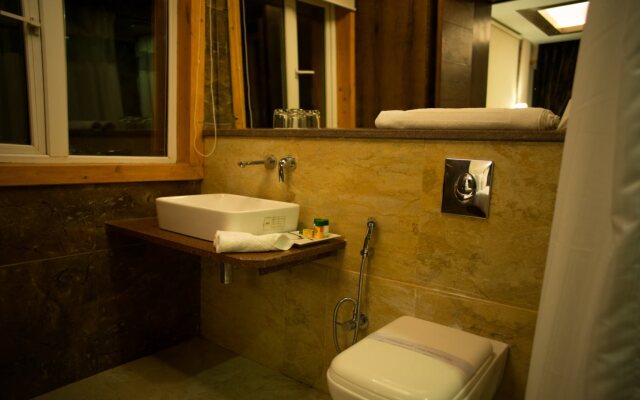 The Rosewood Hotel