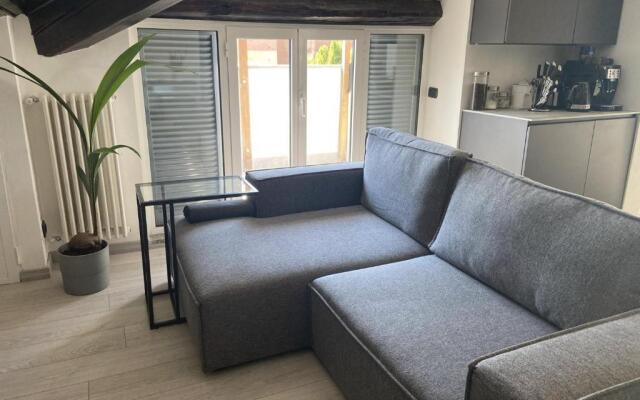 Rooftop Openspace With Balconies, Parking and bbq
