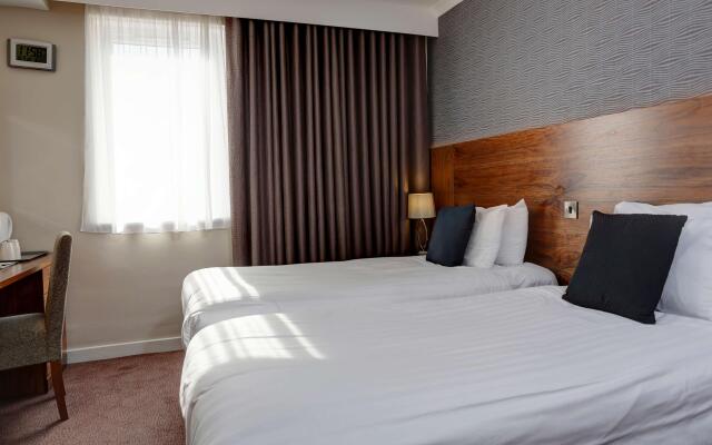 Best Western Kings Manor Hotel