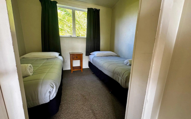 Spanish Lady Motel – Guest Rooms – Napier