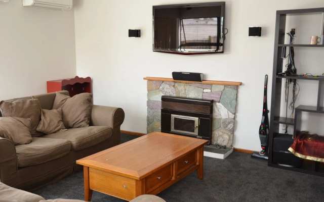 Cozy Home East Auckland