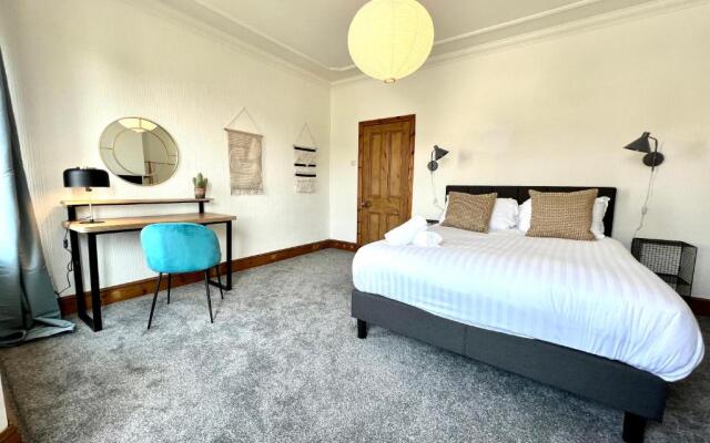Whitchurch House by Switchback Stays