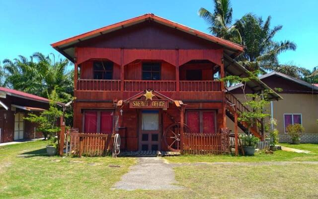 De Rimbun Inn (Resort & Camp)