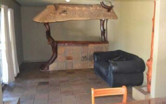 N4 Guest Lodge