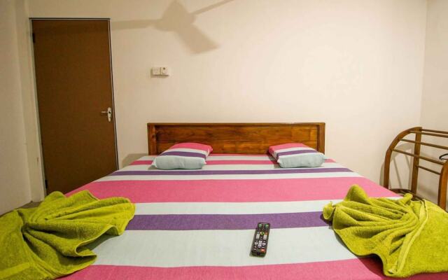 Yoho Solid Hotel Borella