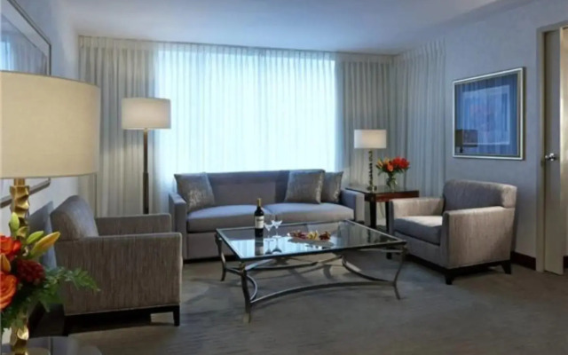 Cambridge Suites Toronto