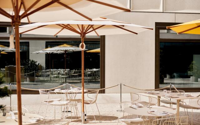 Karl August - a Neighborhood Hotel