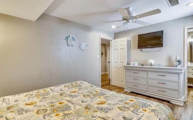 Always 5 O'clock by Ryson Vacation Rentals