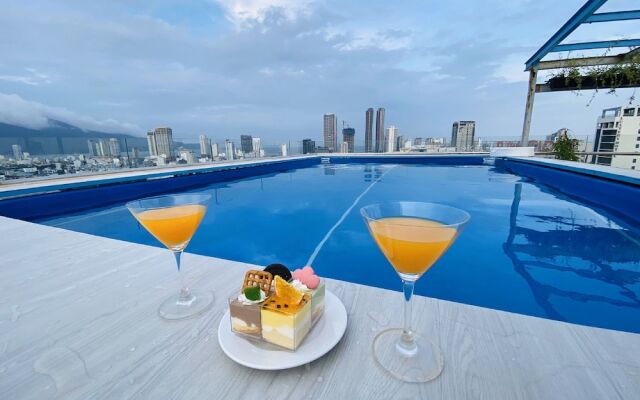 Nature Hotel Da Nang