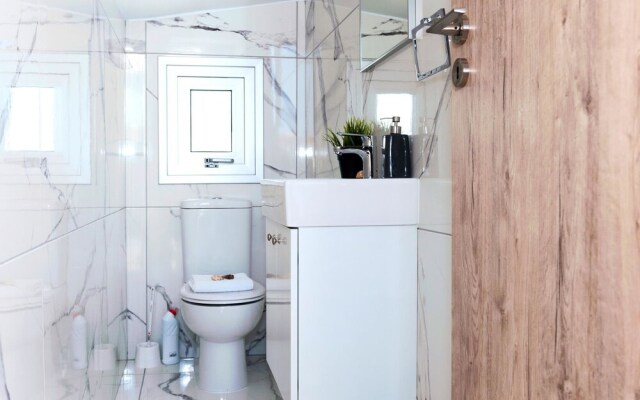 Carmen Paralimni in Paralimni