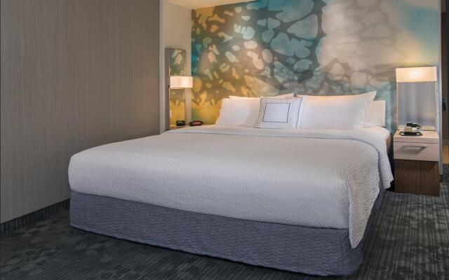 Courtyard by Marriott Winnipeg Airport