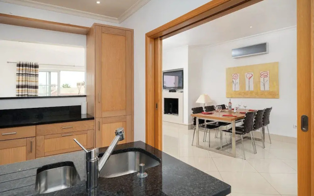 Vilamoura Garden Apartment by Homing