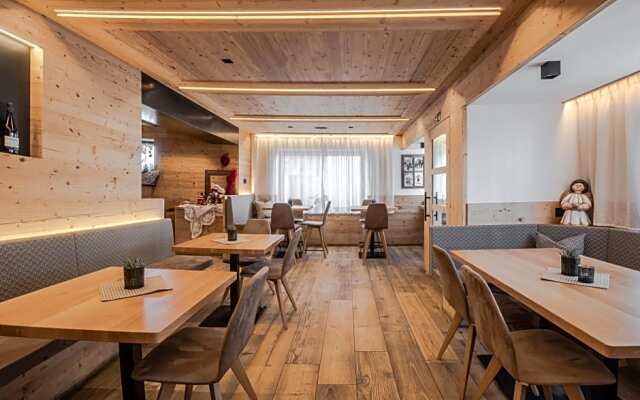 Hotel Pensione Camoscio