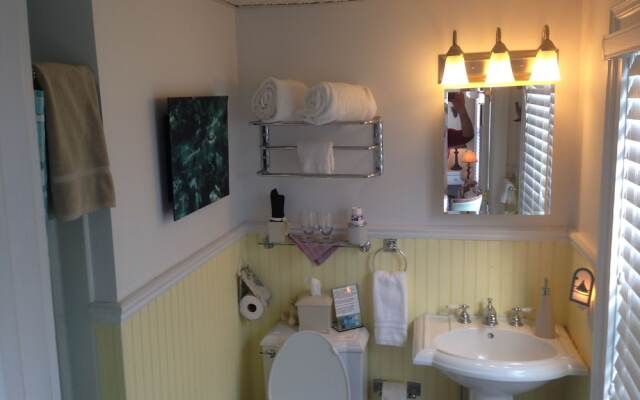 Stirling House Bed & Breakfast