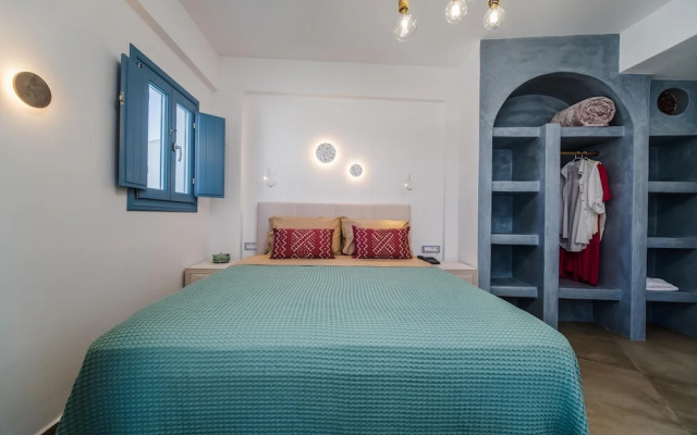 Aegean Blue Luxury Suites