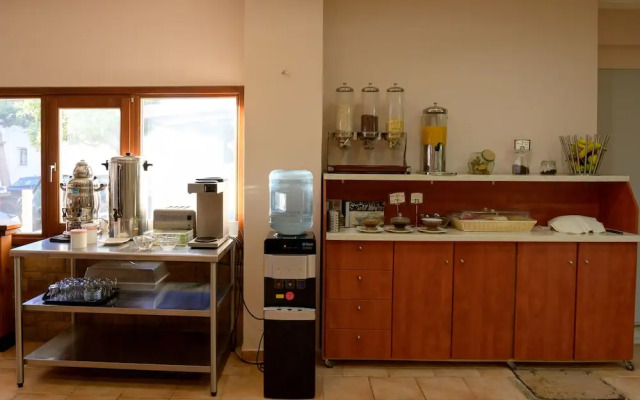 Esperides Hotel