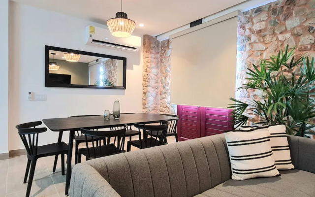 La Cuadra by Wynwood House
