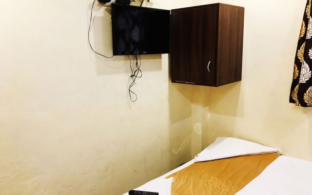 OYO 26563 Safar Residency