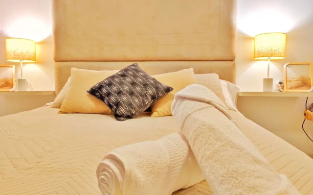 Luxury Carolina Quito Coliving Ecuador