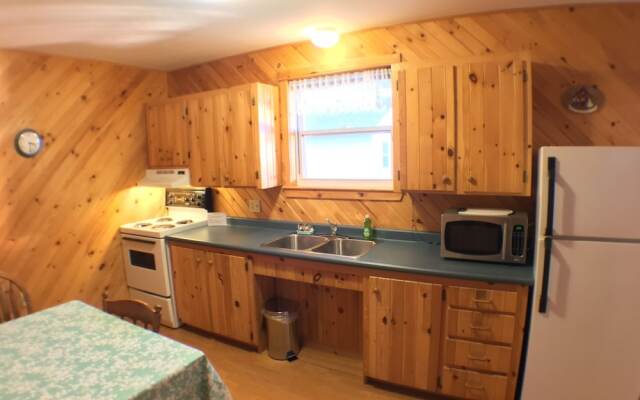 Upper Clements Cottages