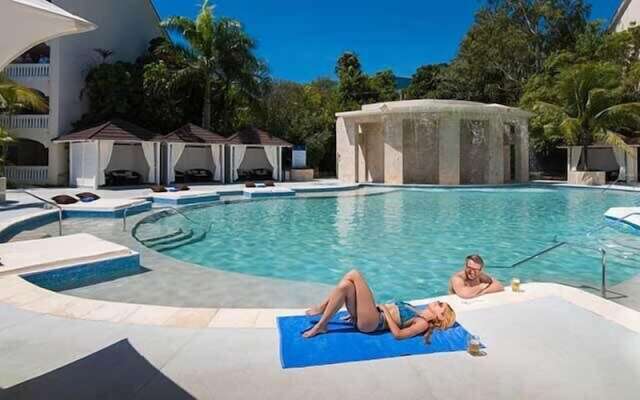 Royal Suites of Lifestyle Holiday Resort