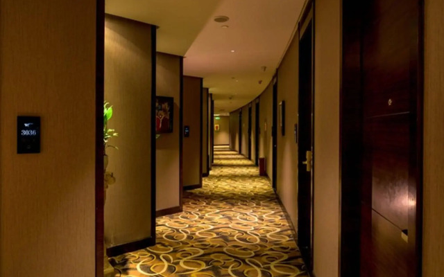 Gusto Hotel