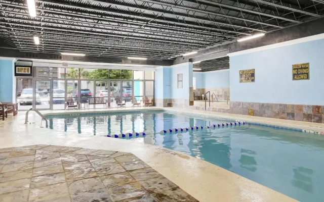 Sand Dunes Tower Suites and Villas