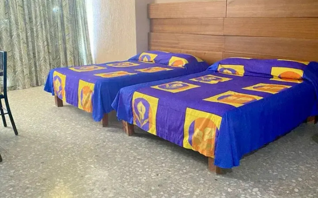 Suites Omega Torres Gemelas