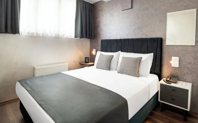 Istanbul Efes Hotel