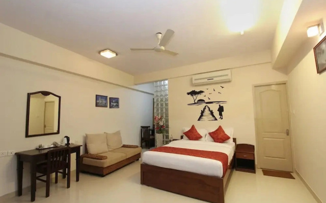 OYO Apartments Maharaja Signal