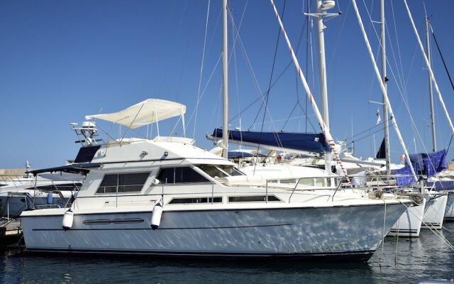 Blue II Yacht