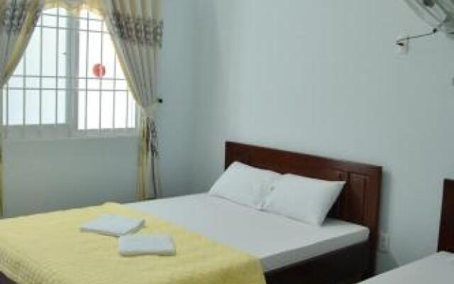 Sao Mai Hotel & Apartment