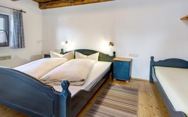 Chalet on Zettersfeld With Dolomite Views